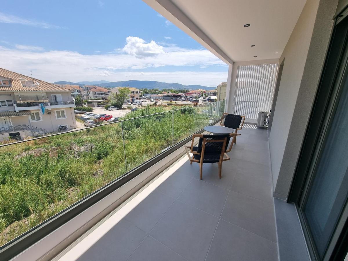 Achillion Suites Lefkáda Exterior foto